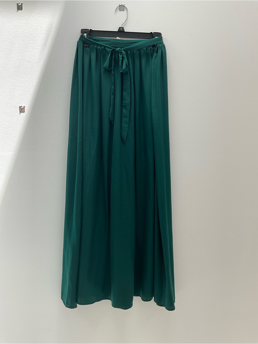 Elegant Teal Maxi Skirt with Tie Waist